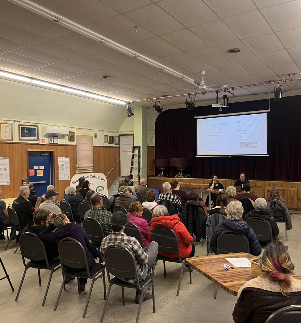 SLOCAN OFFICIAL COMMUNITY PLAN